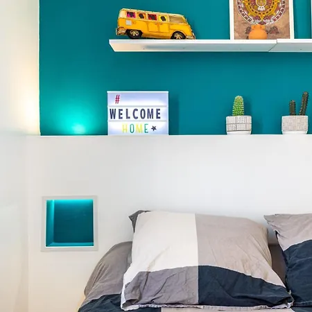 Cosy - A Lovely In The Heart Of *